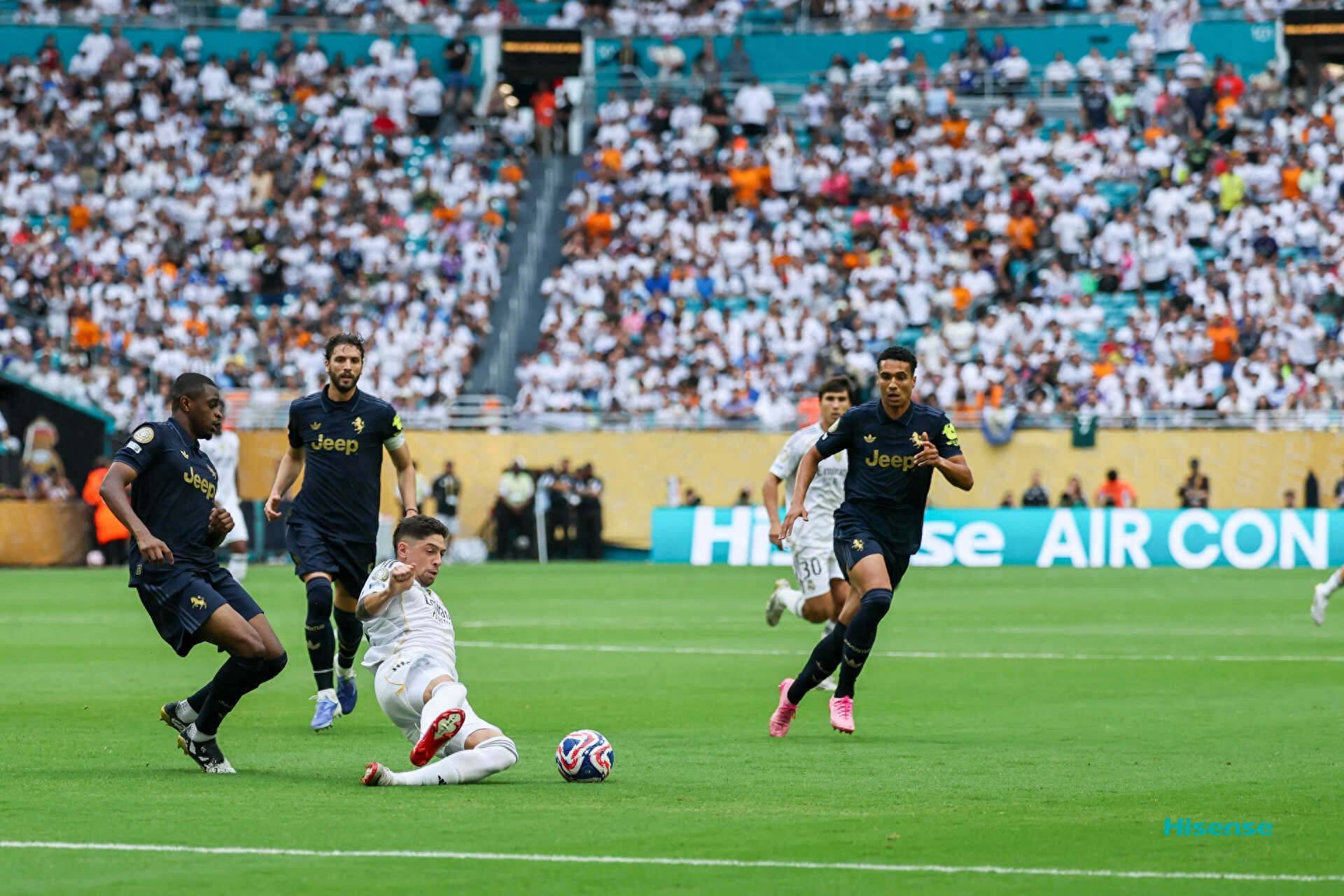 亚洲俱乐部杯赛中意外发生，战队突围夺冠