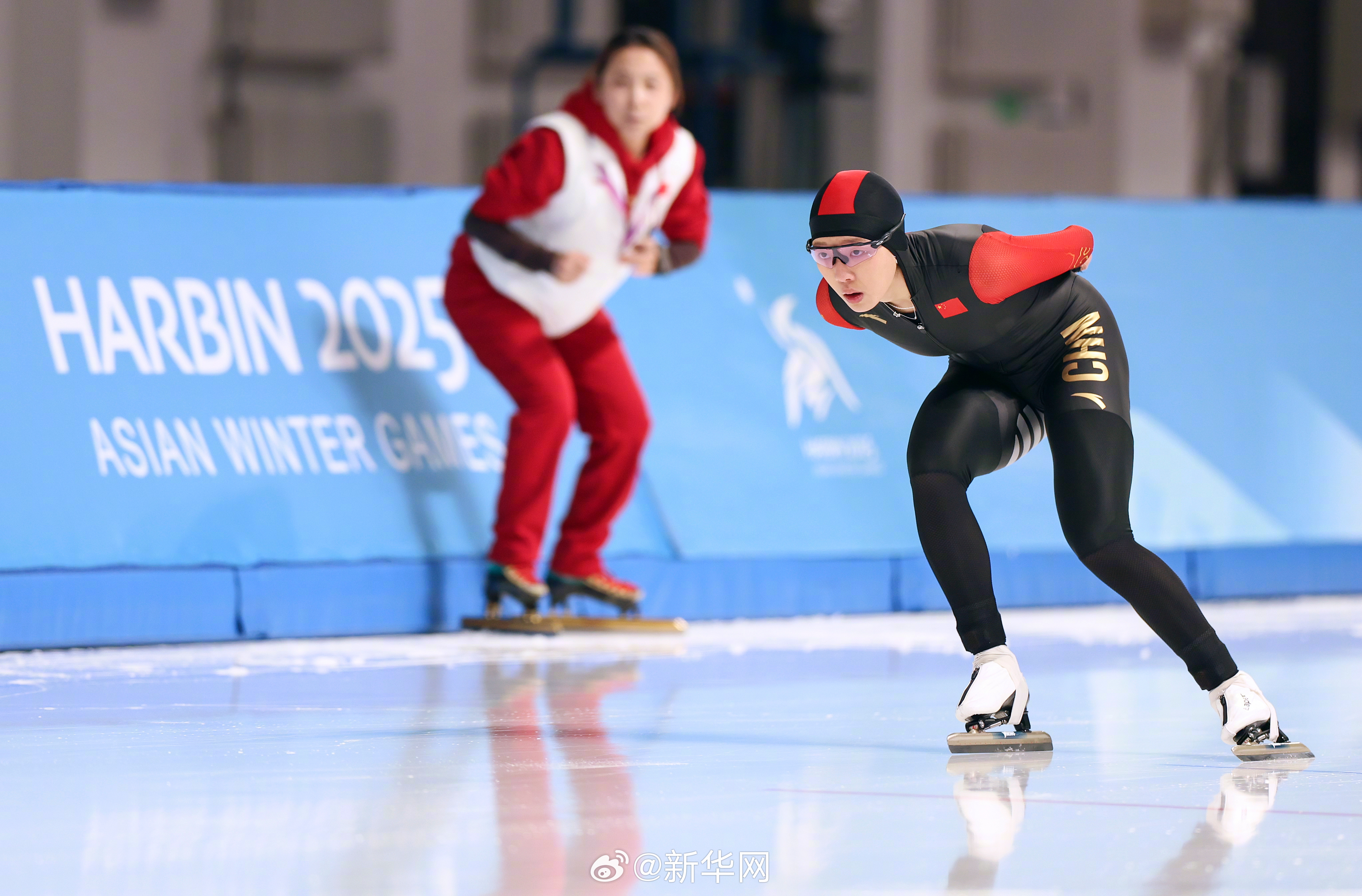 体操比赛：匈牙利选手摘得一枚金牌的简单介绍