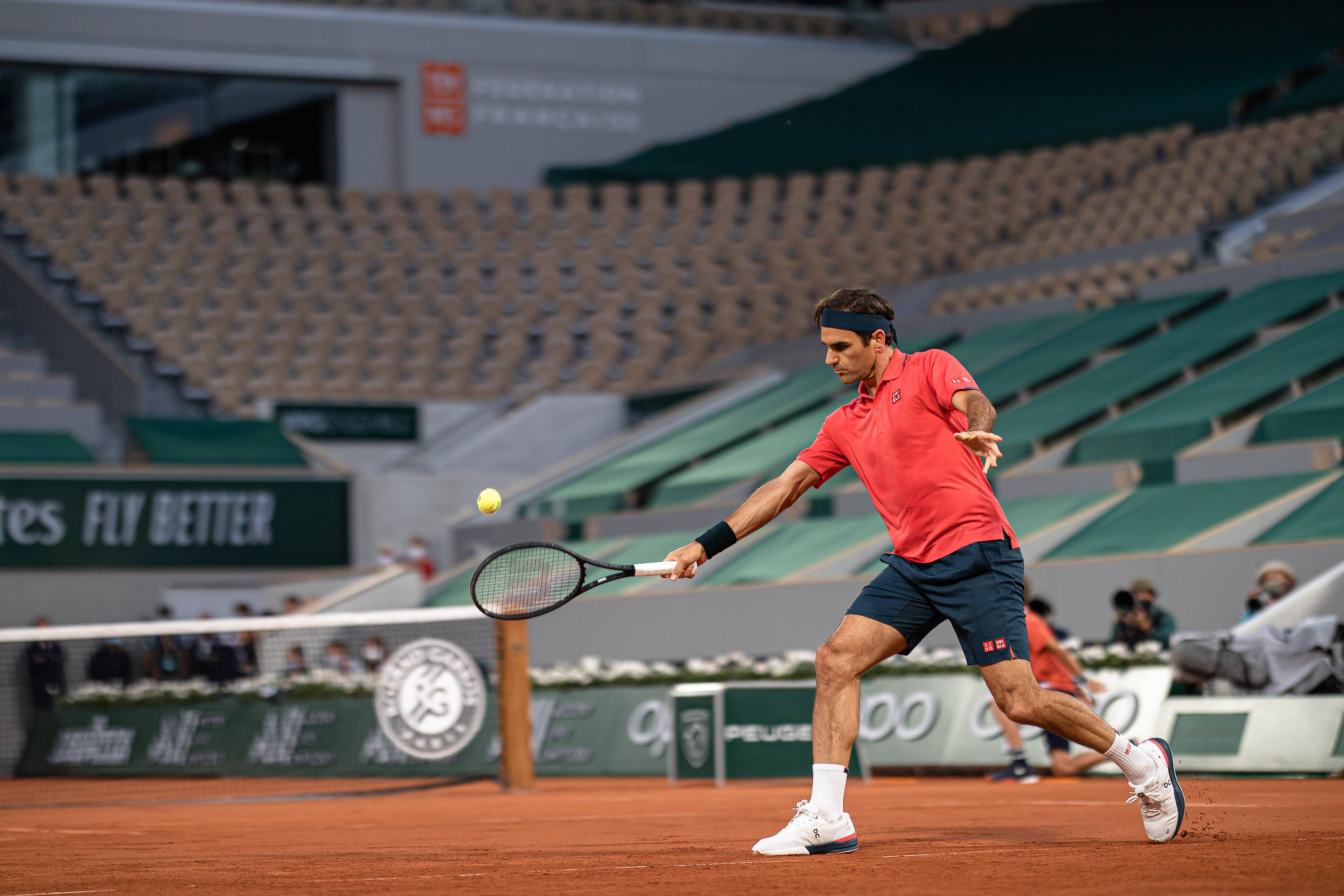 西班牙网球队碾压美国网球队，费德勒惊艳世界