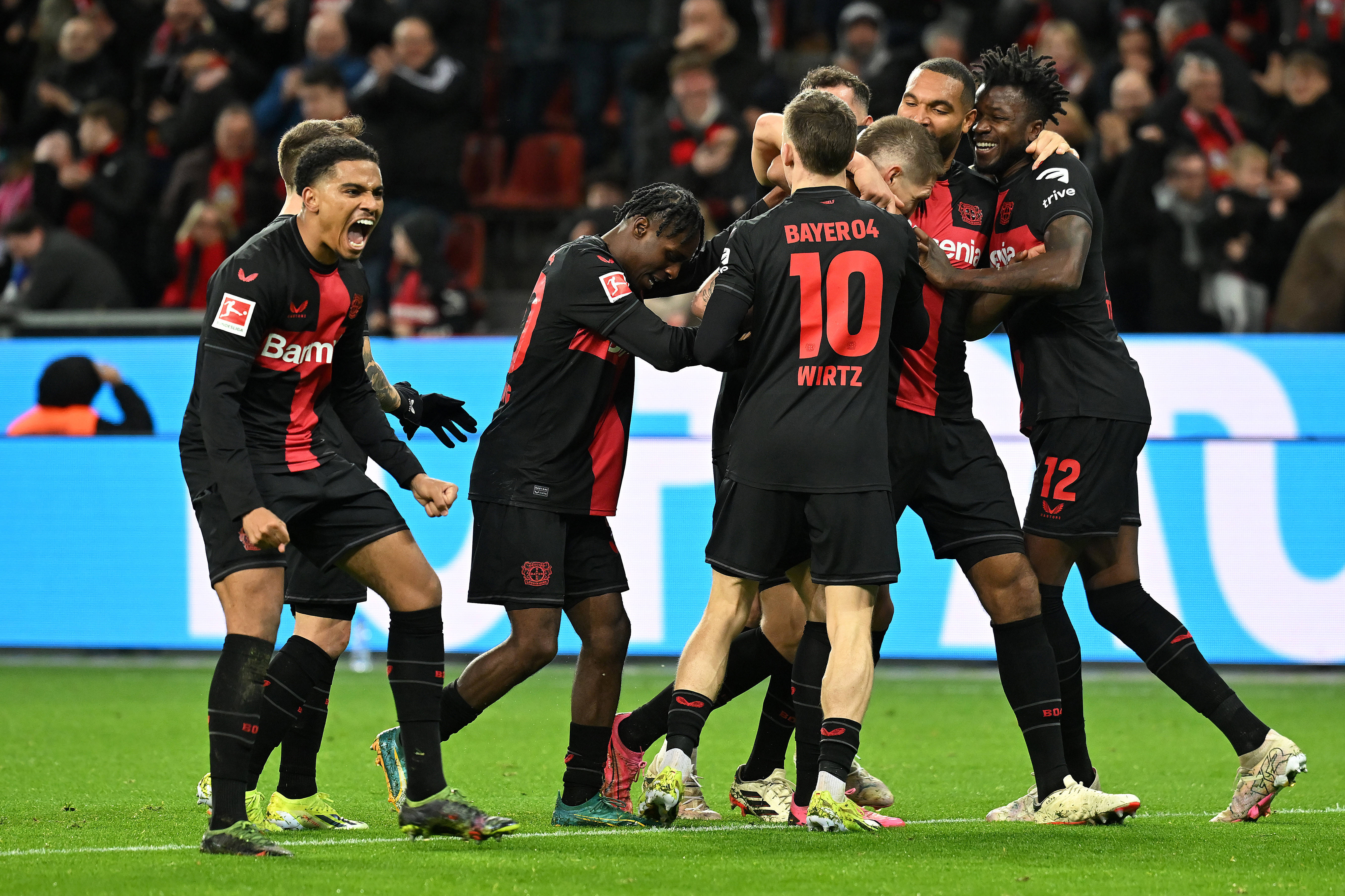 勒沃库森完胜西班牙,梅西惊艳世界的简单介绍 勒沃库森完胜西班牙,梅西惊艳世界的简单介绍