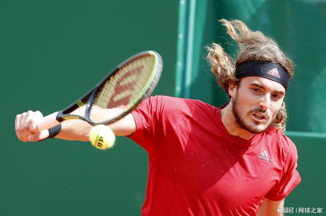 包含世界网球队力克英国网球队,西西帕斯打破历史纪录的词条 包含世界网球队力克英国网球队,西西帕斯打破历史纪录的词条