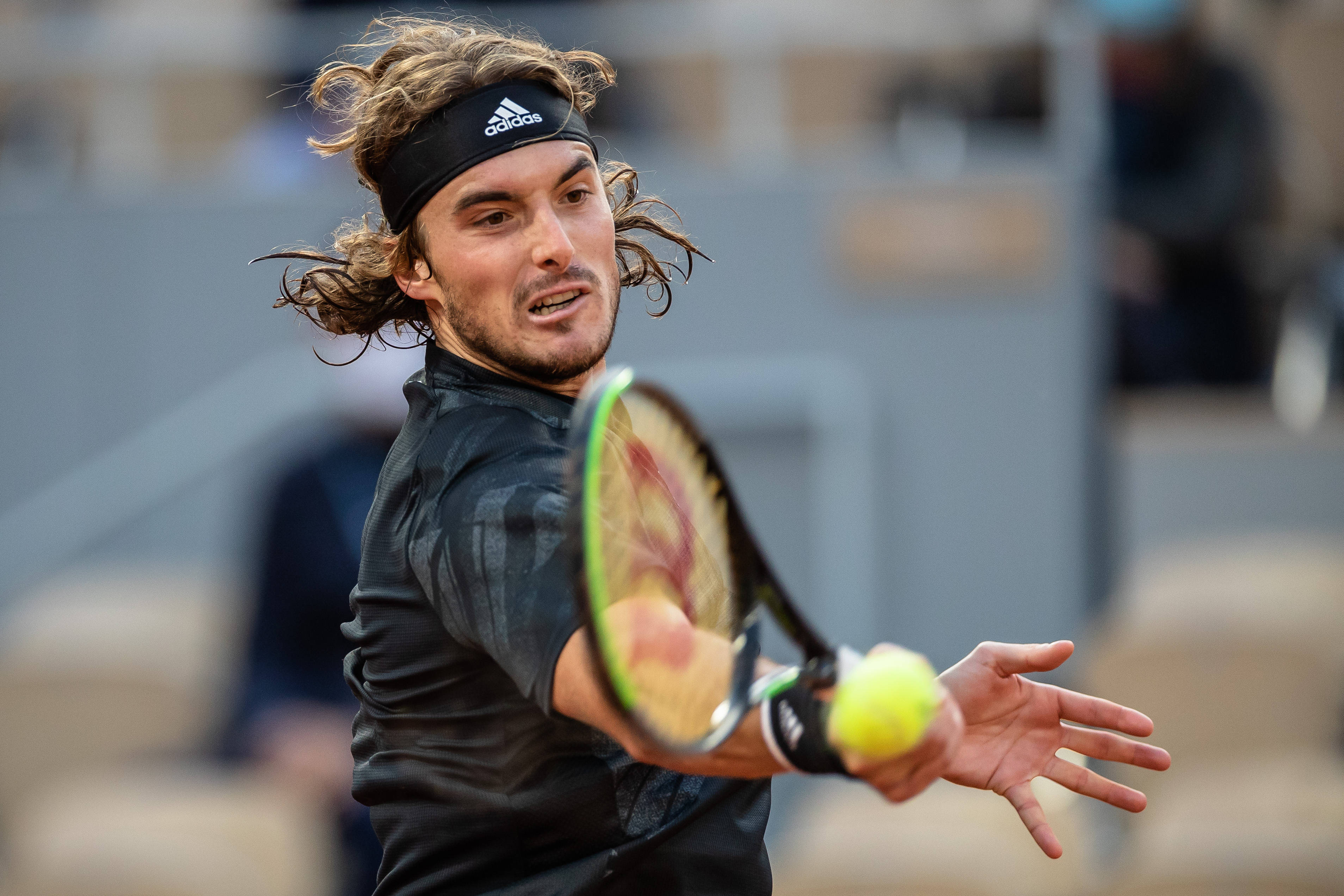 世俱杯奖金-法国网球队绝地反击世界网球队，西西帕斯惊艳世界