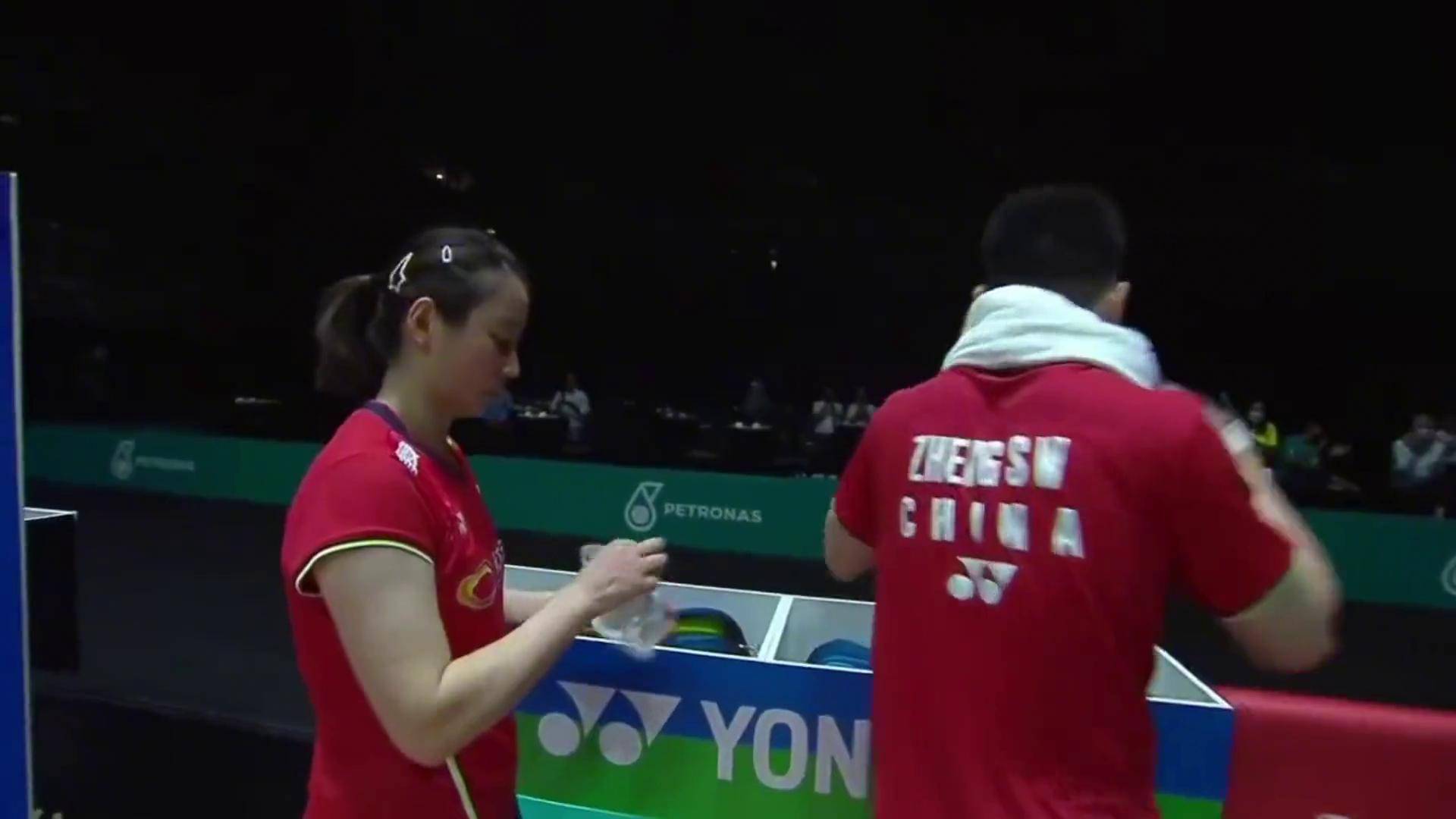 世俱杯决赛-日本队横扫马来西亚队，郑思维关键制胜