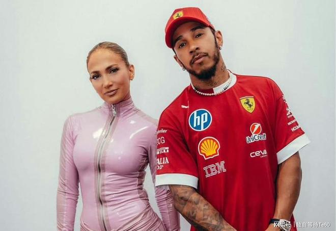 威廉姆斯鏖战梅赛德斯,汉密尔顿扛起全队 威廉姆斯鏖战梅赛德斯,汉密尔顿扛起全队