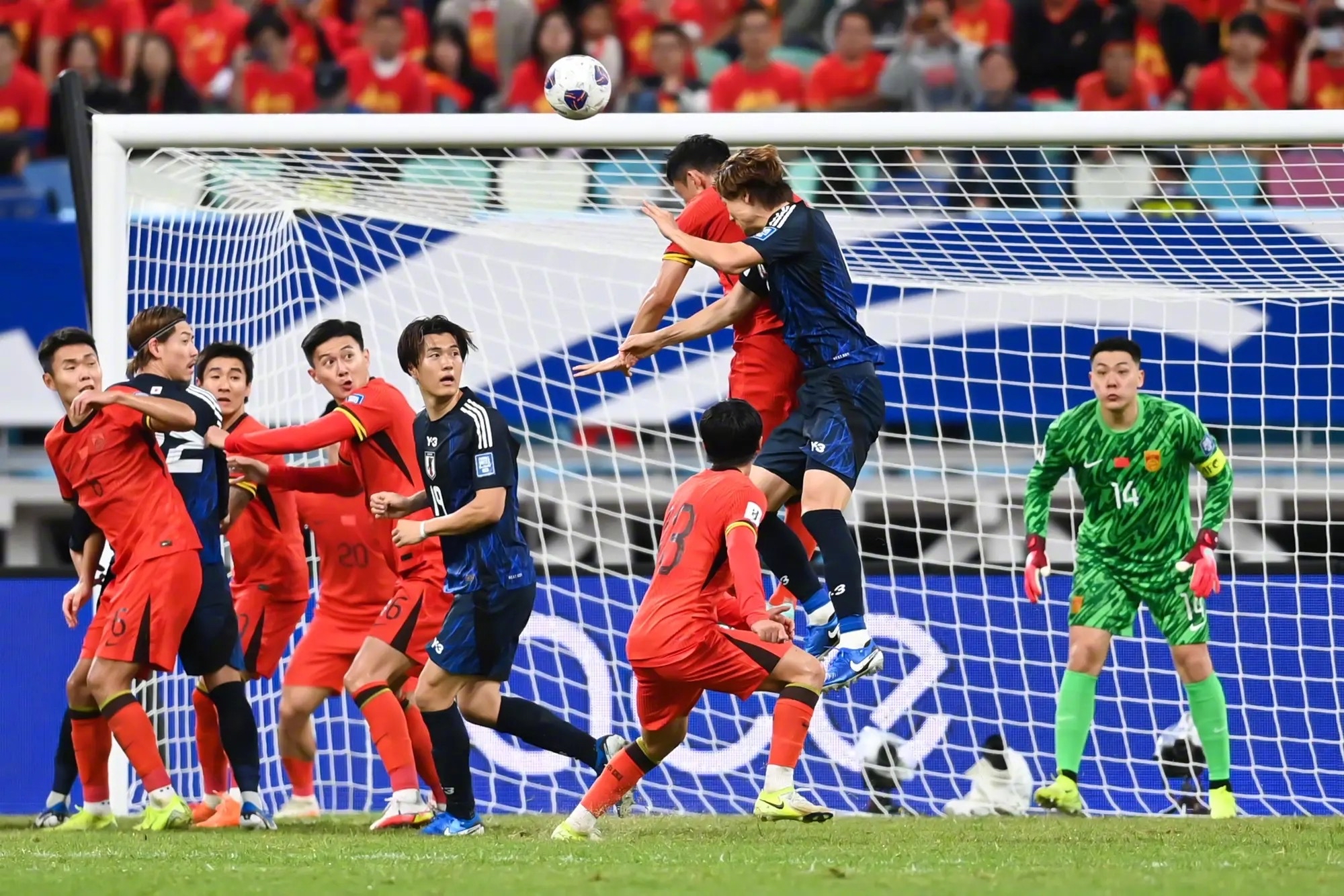 日本队险胜中国队，安赛龙刷新纪录