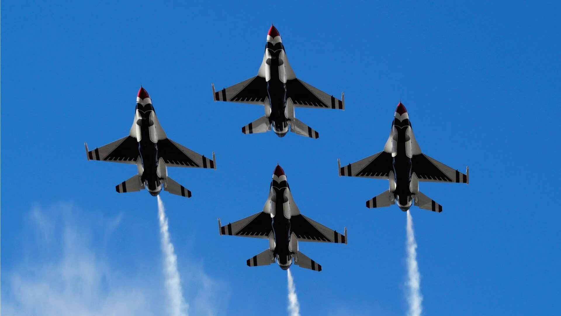 速度与激情的交响，F1新赛季揭幕战焦点战与利物浦绝杀巴拉圭的跨界传奇