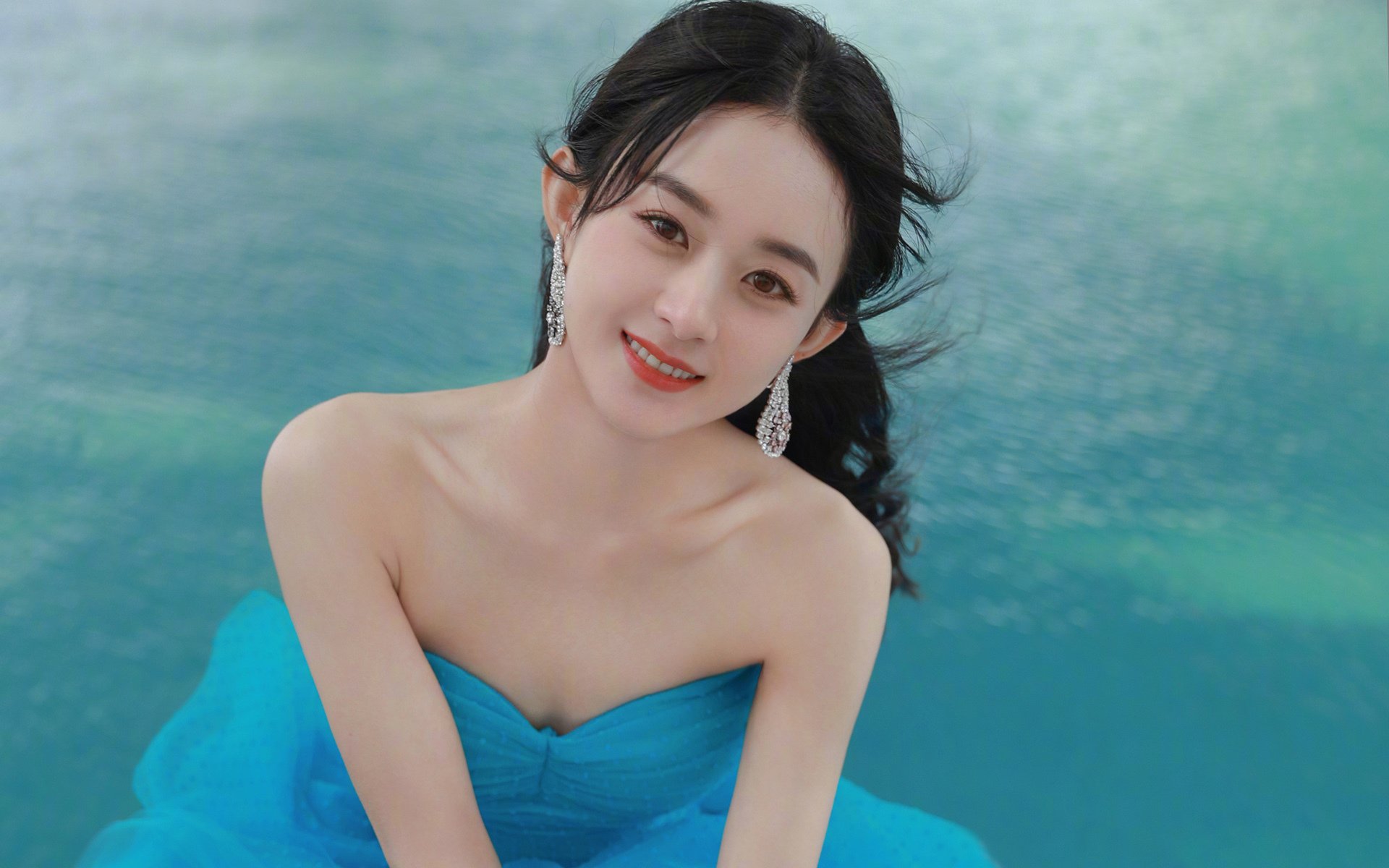 窒息之笼，当武切维奇在年度焦点之夜坠入无解迷宫