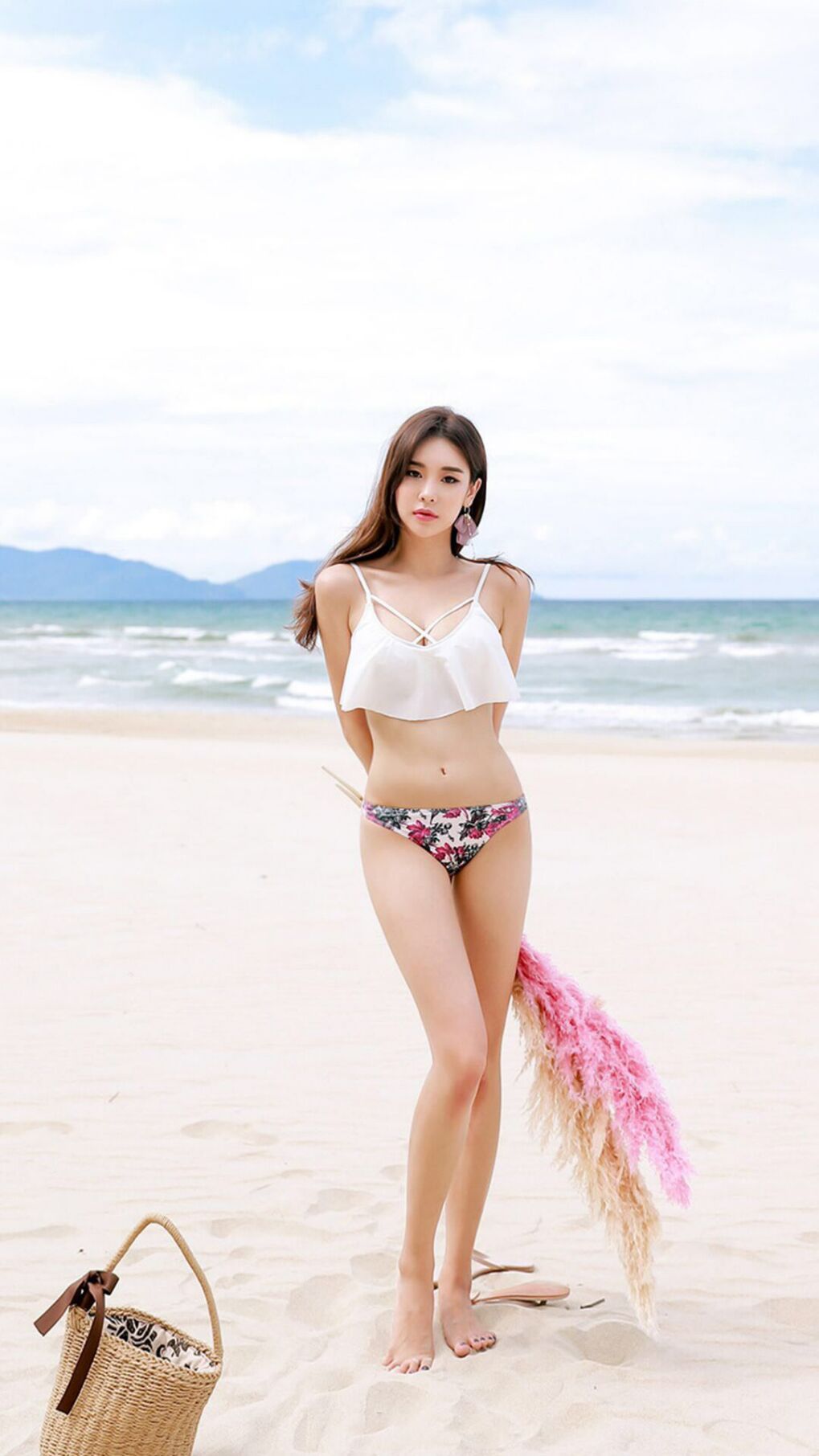 末路狂花！天价支票遇上蓝色铁幕，克瓦拉茨赫利亚爆发，切尔西强行终结沙特