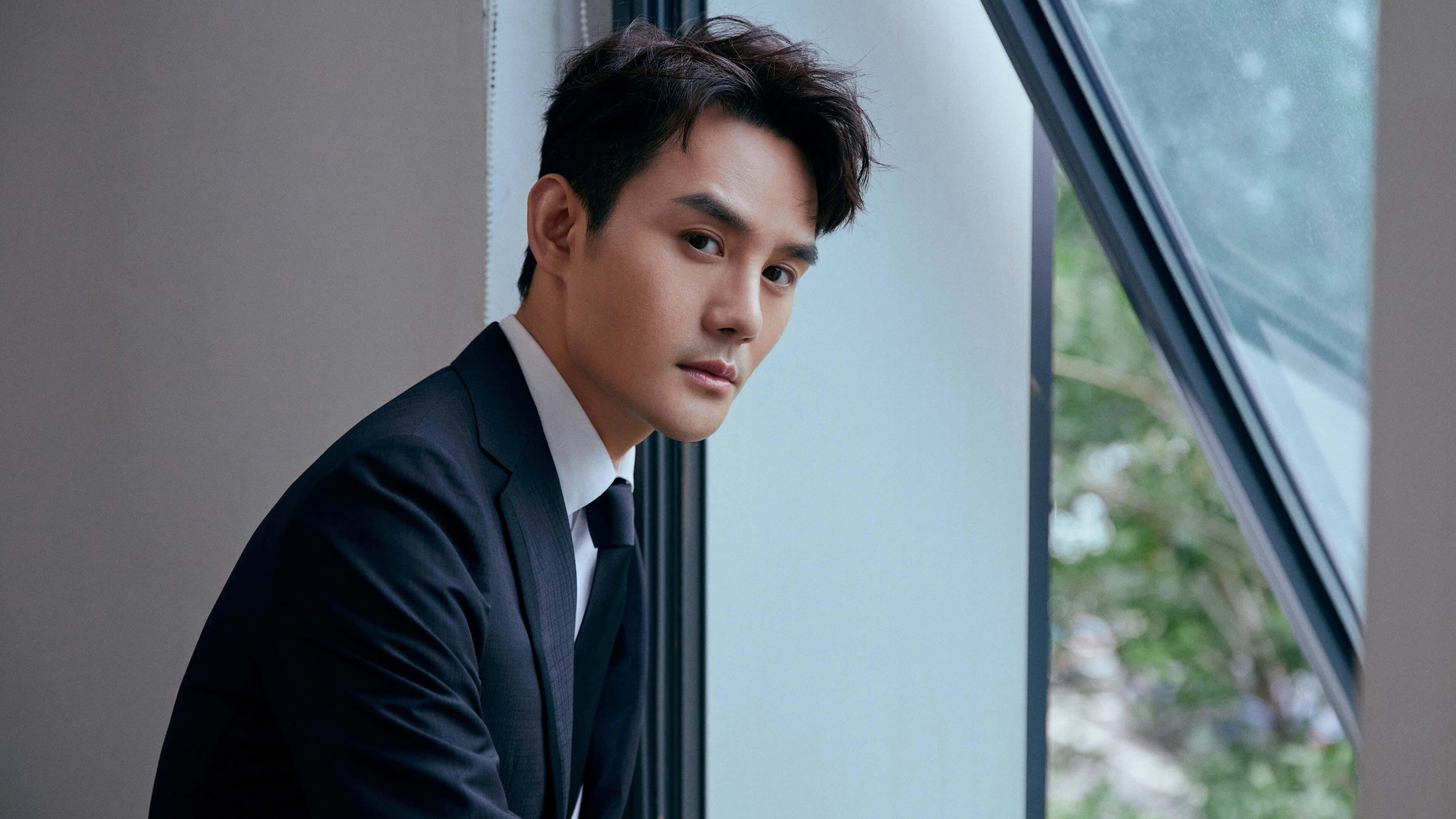 上海大鲨鱼击溃纽约尼克斯！利拉德成跨界关键先生引爆篮球圈