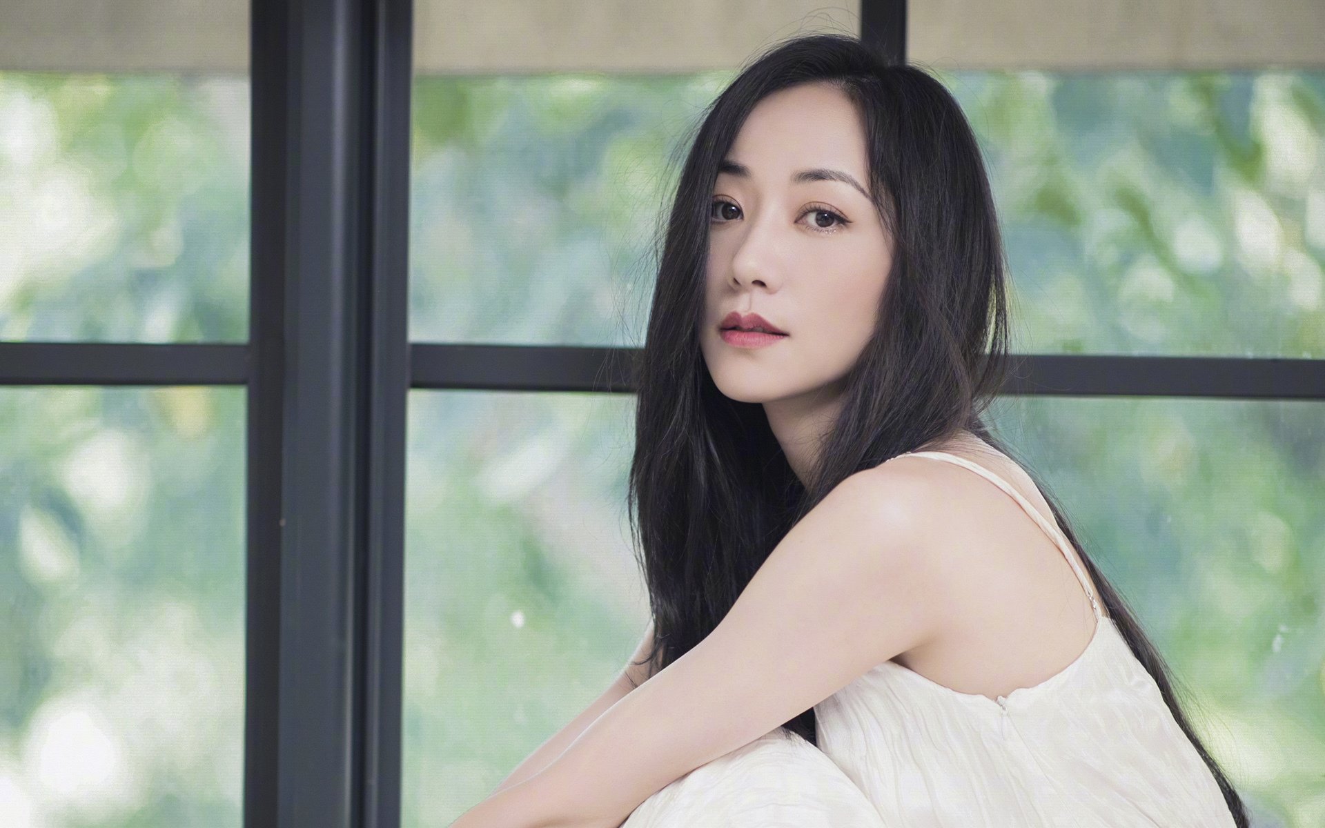 北欧风暴席卷G组，芬兰强力压制越南，三笘薰领衔绝杀，门将神勇定乾坤